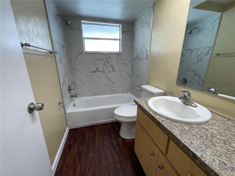 待售: $225,000 (3 贝兹, 2 浴室, 1246 平方英尺)