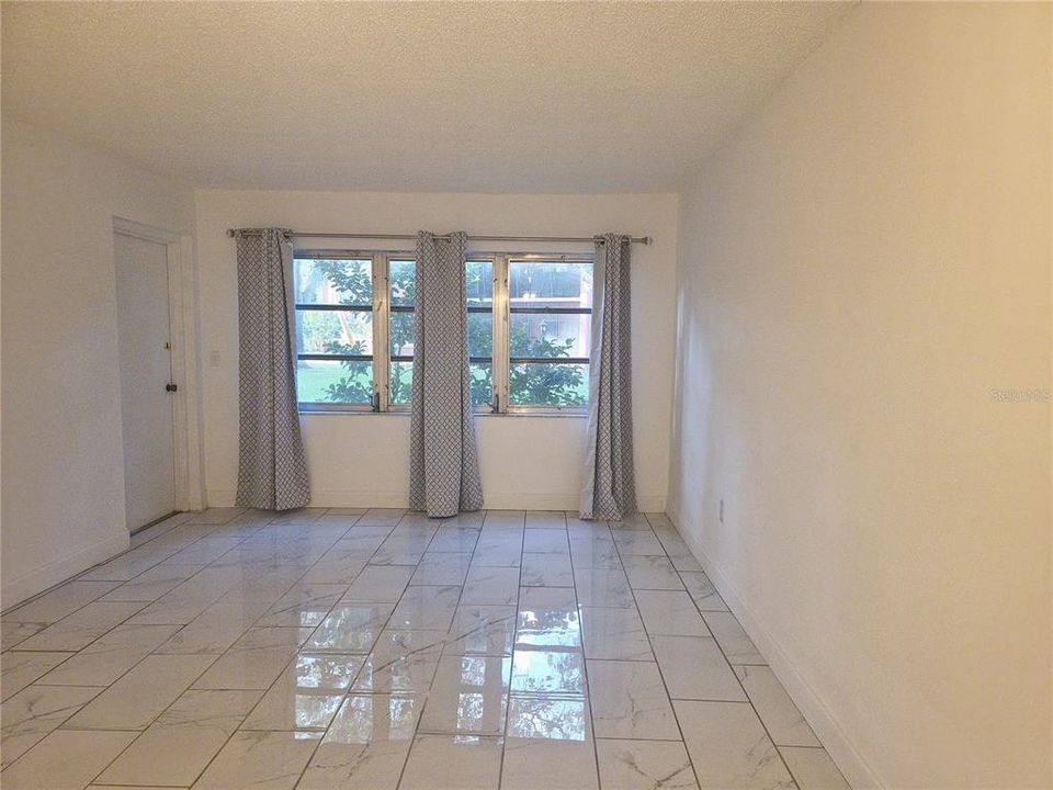 En Renta: $1,300 (1 camas, 1 baños, 650 Pies cuadrados)