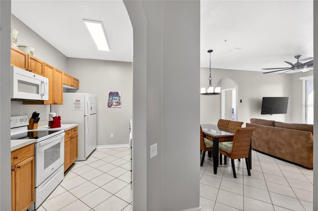 For Sale: $229,900 (3 beds, 2 baths, 1268 Square Feet)