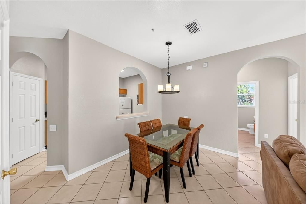 For Sale: $229,900 (3 beds, 2 baths, 1268 Square Feet)