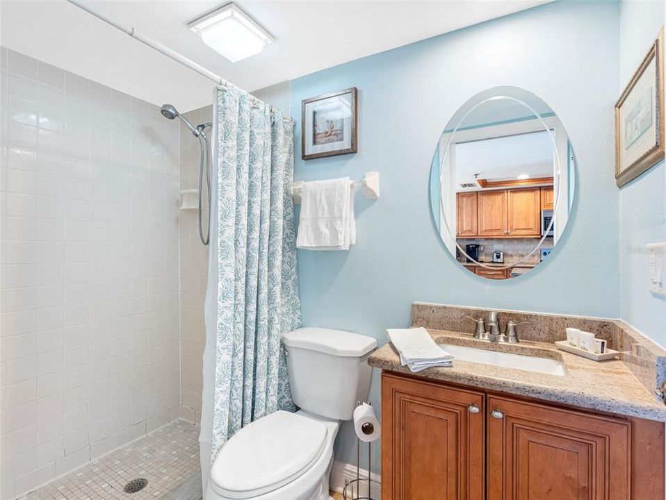 For Sale: $715,000 (2 beds, 2 baths, 1125 Square Feet)