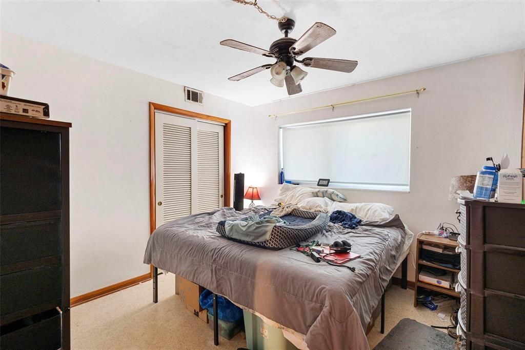 For Sale: $295,000 (3 beds, 2 baths, 1439 Square Feet)