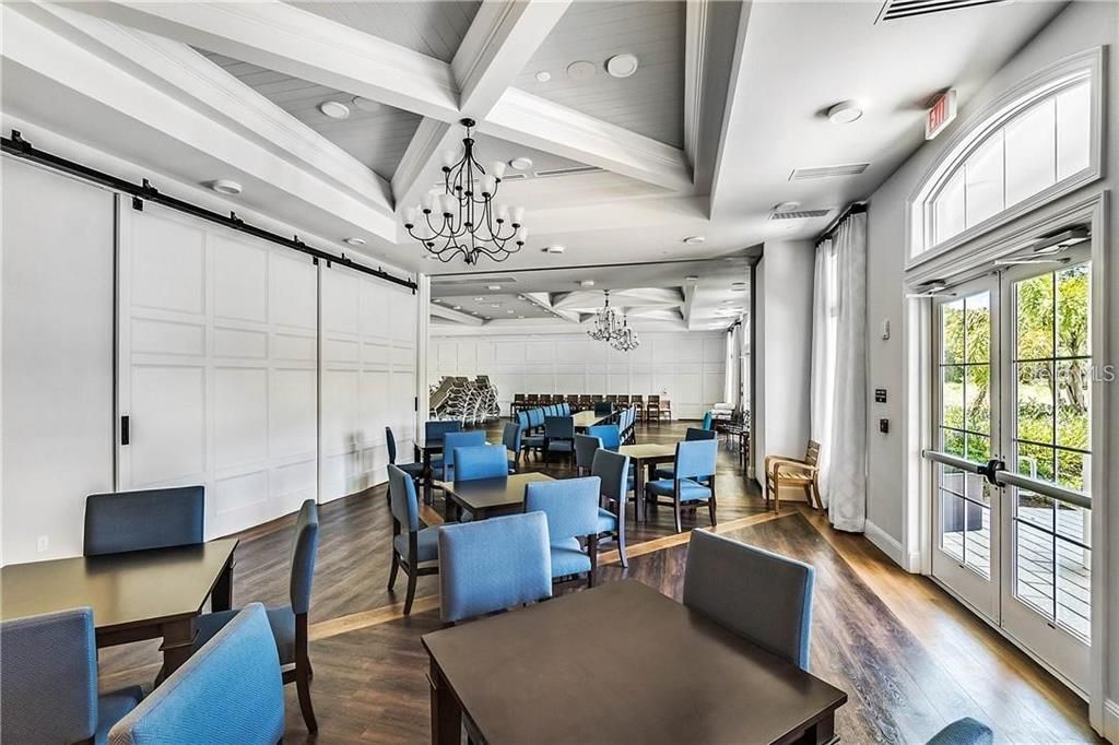 出租: $3,200 (3 贝兹, 2 浴室, 1970 平方英尺)