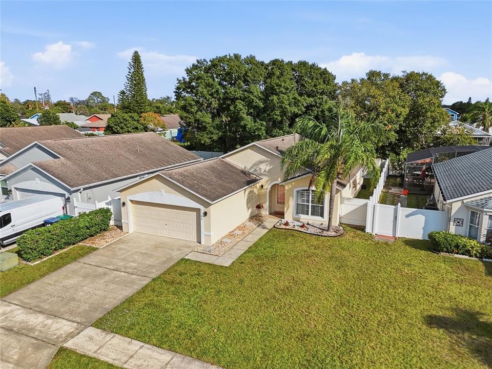 For Sale: $384,900 (3 beds, 2 baths, 1375 Square Feet)