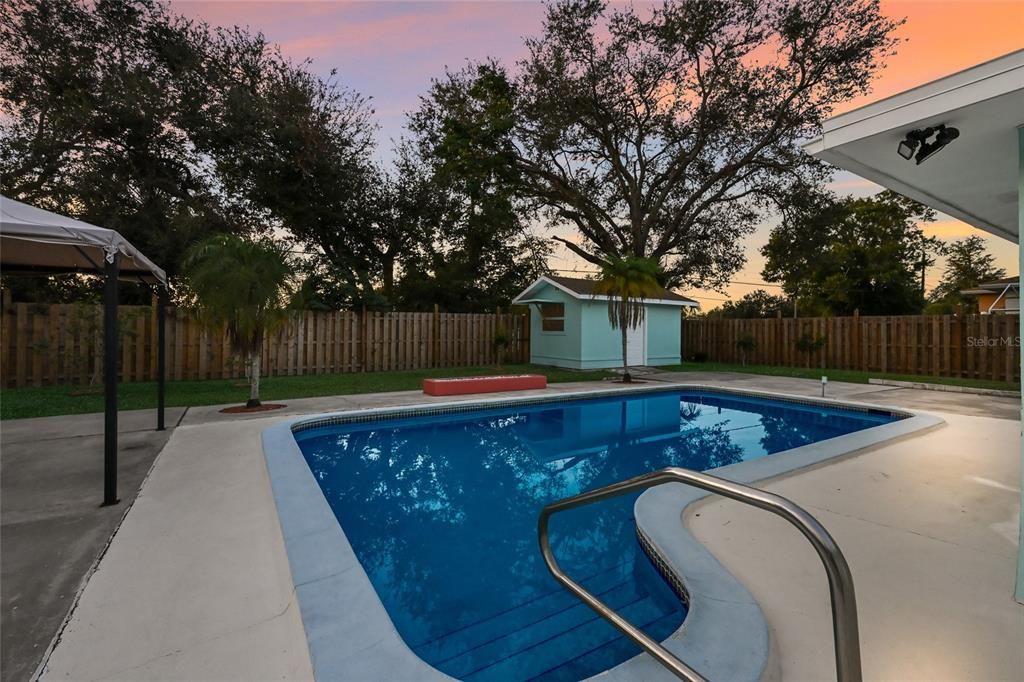 待售: $579,900 (4 贝兹, 2 浴室, 2168 平方英尺)