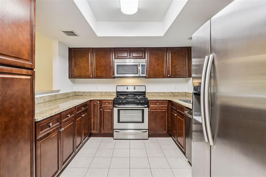 На продажу: $395,000 (3 спален, 2 ванн, 1612 Квадратных фут)