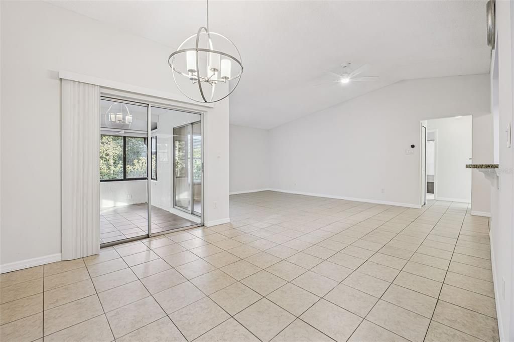 На продажу: $395,000 (3 спален, 2 ванн, 1612 Квадратных фут)