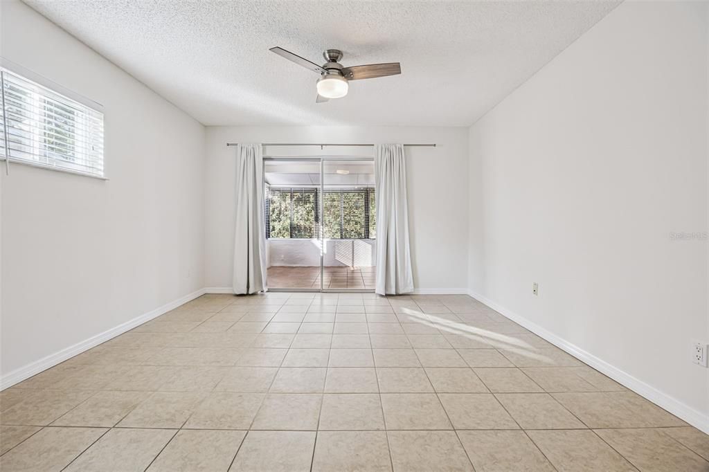 На продажу: $395,000 (3 спален, 2 ванн, 1612 Квадратных фут)