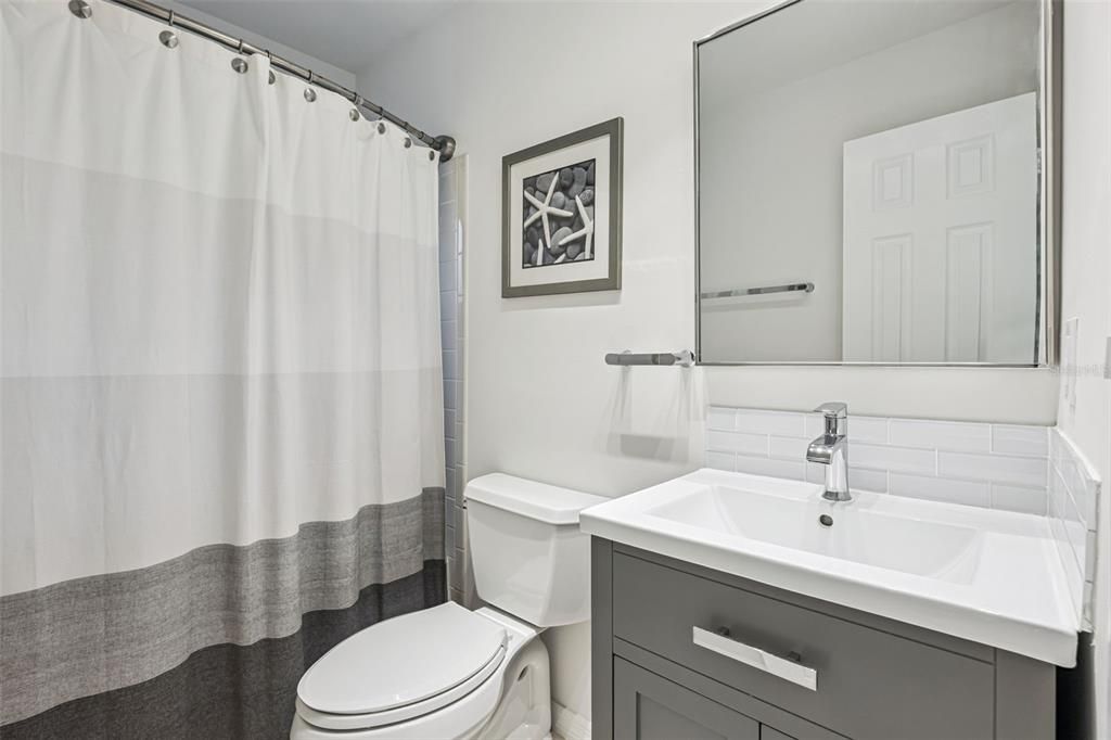 На продажу: $395,000 (3 спален, 2 ванн, 1612 Квадратных фут)