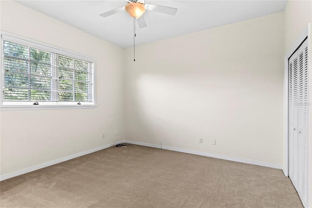 В аренду: $7,000 (4 спален, 3 ванн, 3302 Квадратных фут)