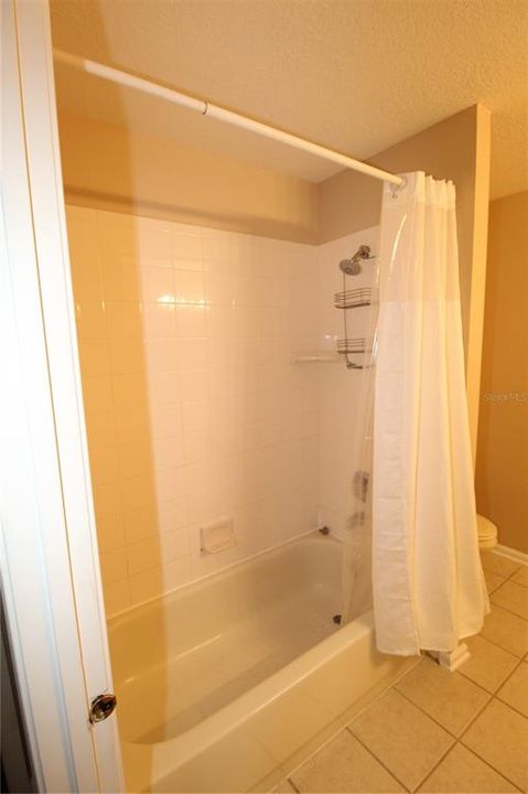 В аренду: $3,200 (3 спален, 2 ванн, 2384 Квадратных фут)