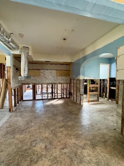 На продажу: $124,000 (3 спален, 2 ванн, 1072 Квадратных фут)