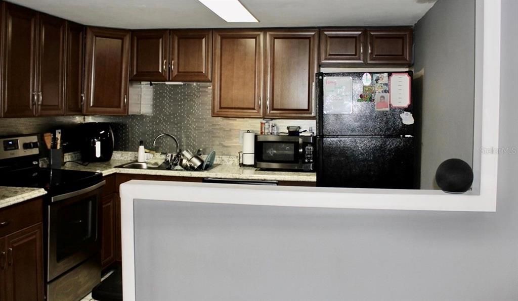 En Venta: $245,000 (3 camas, 2 baños, 1187 Pies cuadrados)