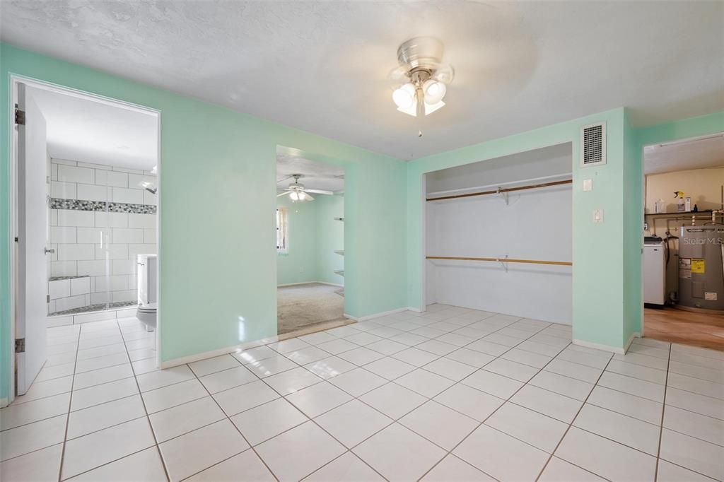 For Rent: $2,700 (3 beds, 2 baths, 1399 Square Feet)