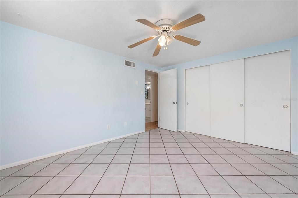 For Rent: $2,700 (3 beds, 2 baths, 1399 Square Feet)