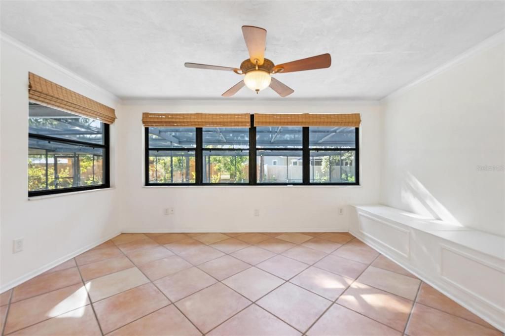 For Rent: $2,700 (3 beds, 2 baths, 1399 Square Feet)