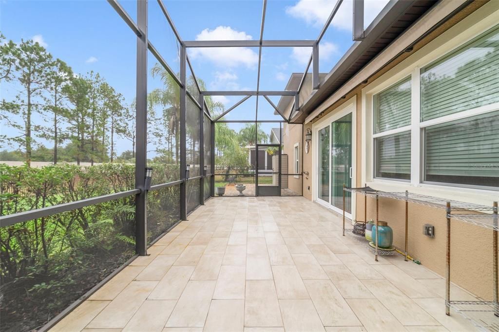 En Venta: $500,000 (2 camas, 2 baños, 1818 Pies cuadrados)