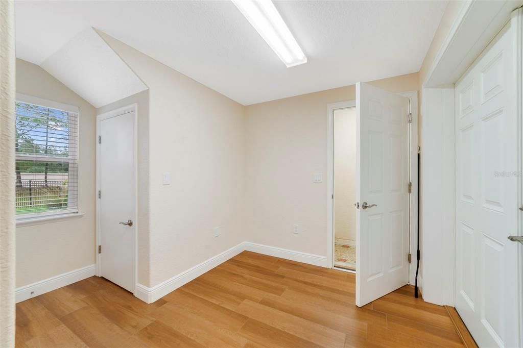 En Venta: $500,000 (2 camas, 2 baños, 1818 Pies cuadrados)