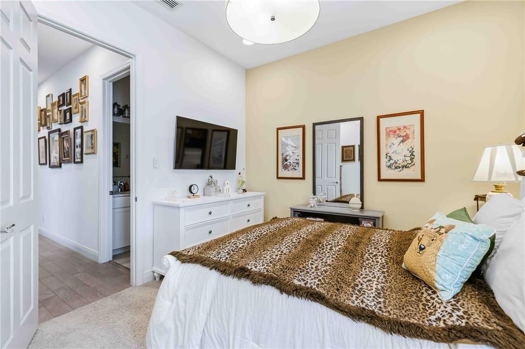 For Sale: $1,225,000 (4 beds, 3 baths, 2802 Square Feet)