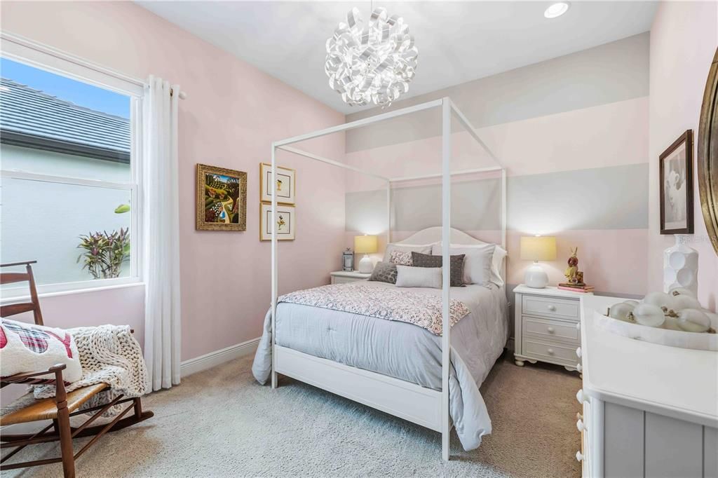 For Sale: $1,225,000 (4 beds, 3 baths, 2802 Square Feet)