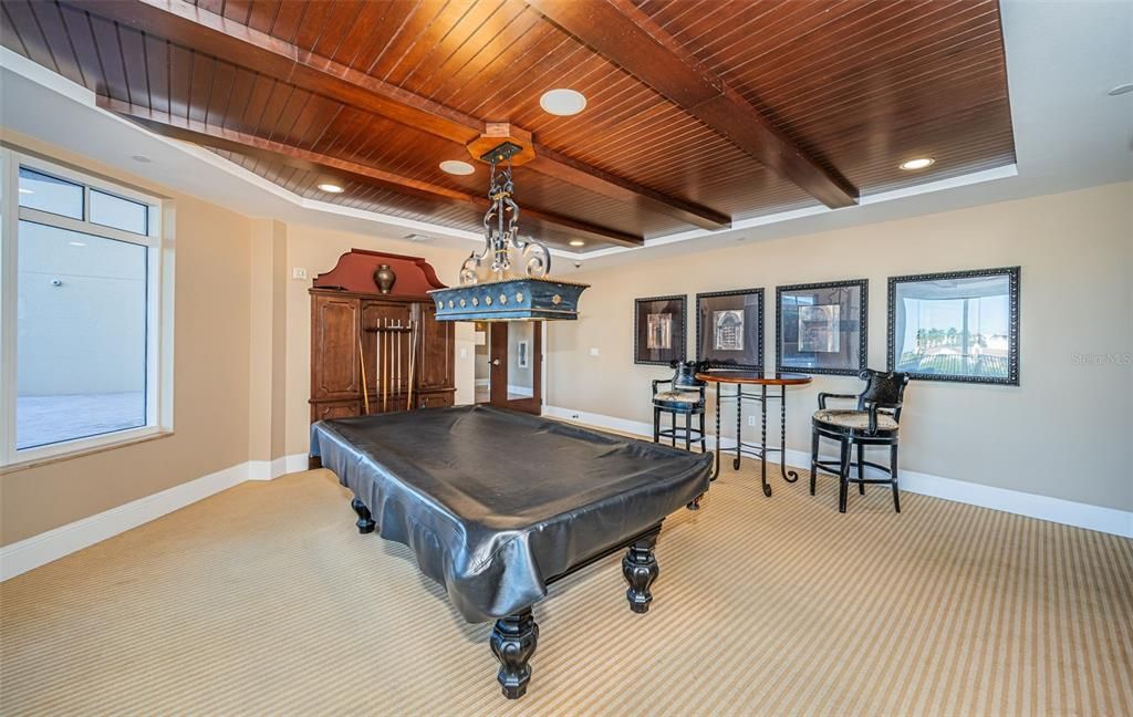 For Sale: $1,495,000 (3 beds, 2 baths, 1920 Square Feet)