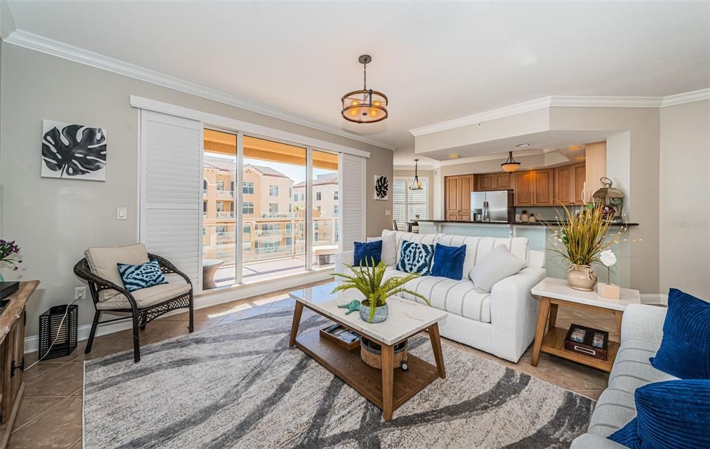 For Sale: $1,495,000 (3 beds, 2 baths, 1920 Square Feet)