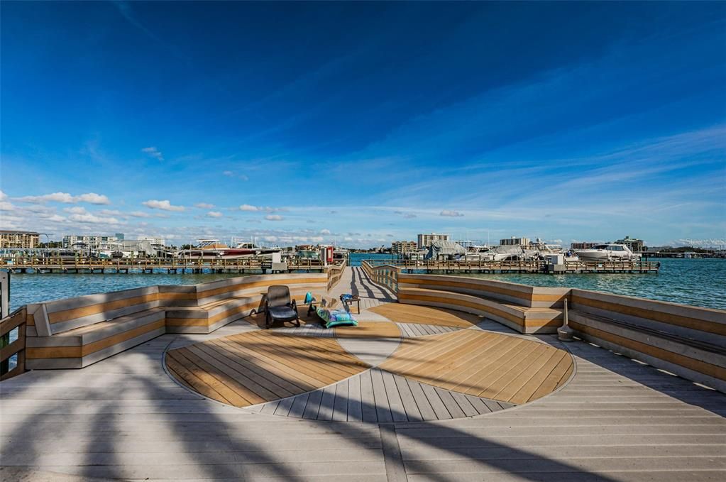 For Sale: $1,495,000 (3 beds, 2 baths, 1920 Square Feet)