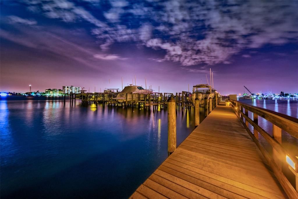 For Sale: $1,495,000 (3 beds, 2 baths, 1920 Square Feet)