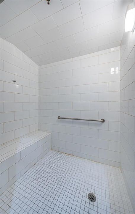 For Sale: $1,495,000 (3 beds, 2 baths, 1920 Square Feet)