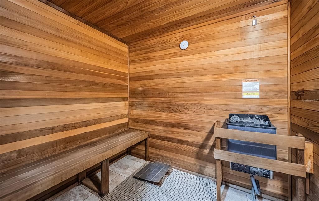 For Sale: $1,495,000 (3 beds, 2 baths, 1920 Square Feet)