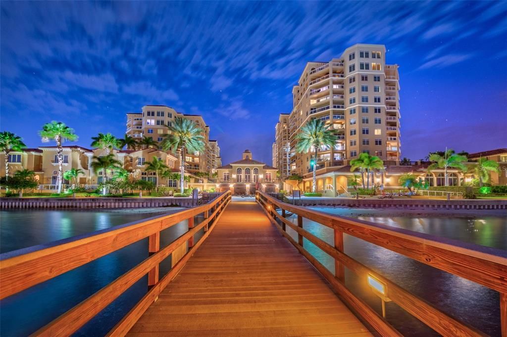 For Sale: $1,495,000 (3 beds, 2 baths, 1920 Square Feet)