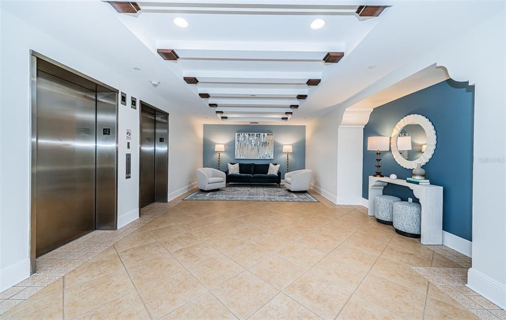 For Sale: $1,495,000 (3 beds, 2 baths, 1920 Square Feet)