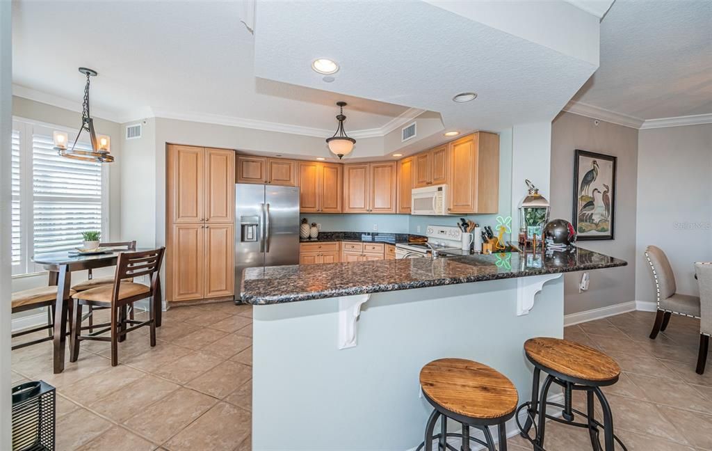 For Sale: $1,495,000 (3 beds, 2 baths, 1920 Square Feet)