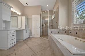 For Sale: $2,399,000 (4 beds, 3 baths, 3613 Square Feet)