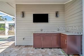 For Sale: $2,399,000 (4 beds, 3 baths, 3613 Square Feet)