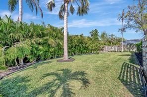 For Sale: $2,399,000 (4 beds, 3 baths, 3613 Square Feet)