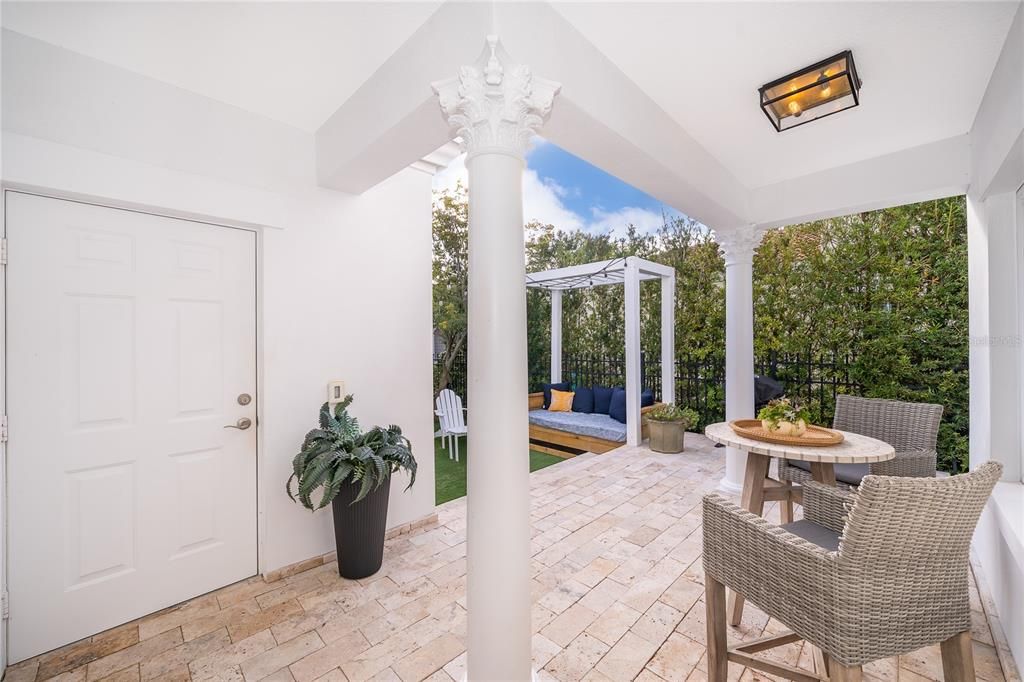 В аренду: $5,500 (3 спален, 2 ванн, 1740 Квадратных фут)