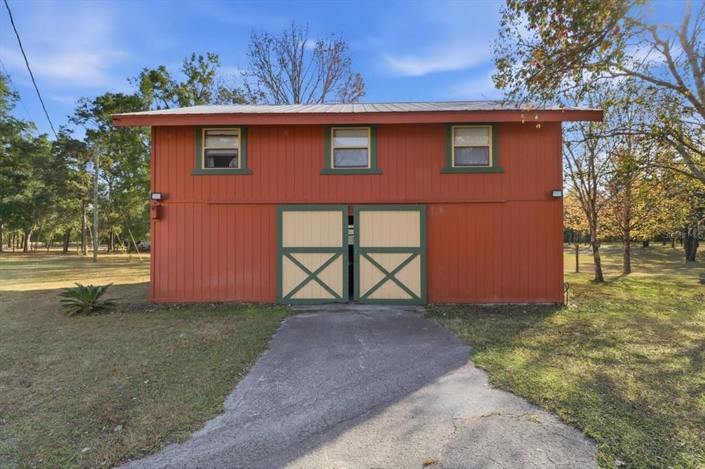 For Sale: $650,000 (2 beds, 2 baths, 1920 Square Feet)