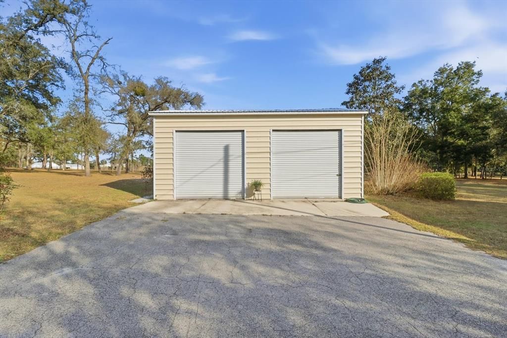 For Sale: $650,000 (2 beds, 2 baths, 1920 Square Feet)