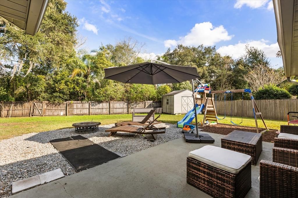 For Sale: $425,000 (4 beds, 2 baths, 2014 Square Feet)