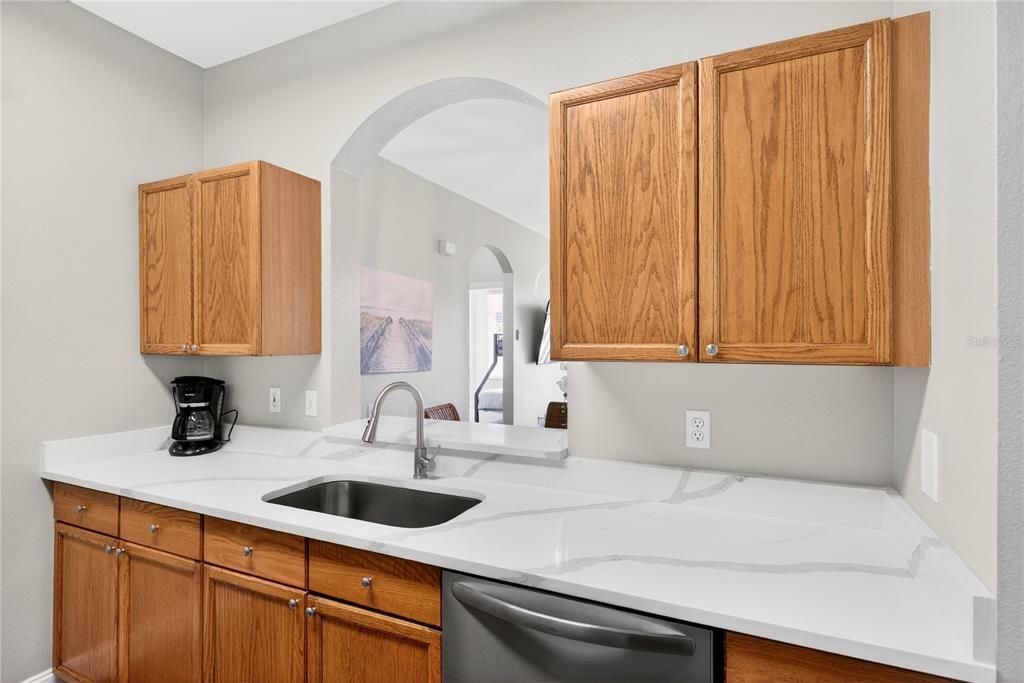 For Sale: $249,900 (3 beds, 2 baths, 1268 Square Feet)