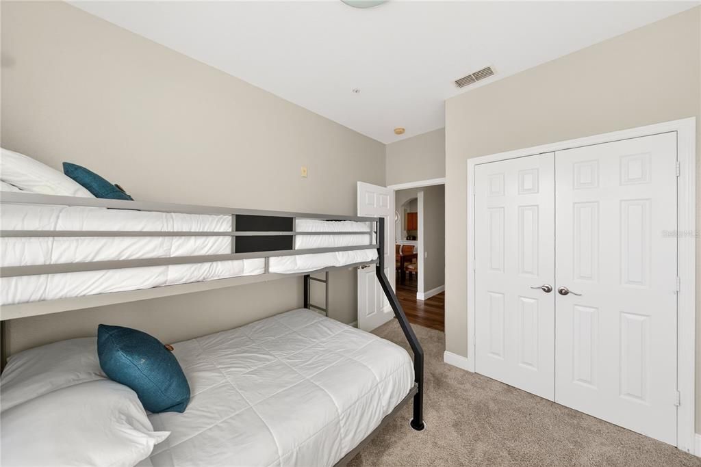 For Sale: $249,900 (3 beds, 2 baths, 1268 Square Feet)