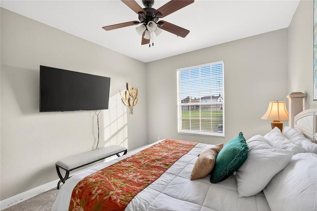 For Sale: $249,900 (3 beds, 2 baths, 1268 Square Feet)