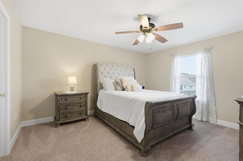 En Venta: $485,000 (5 camas, 3 baños, 3093 Pies cuadrados)