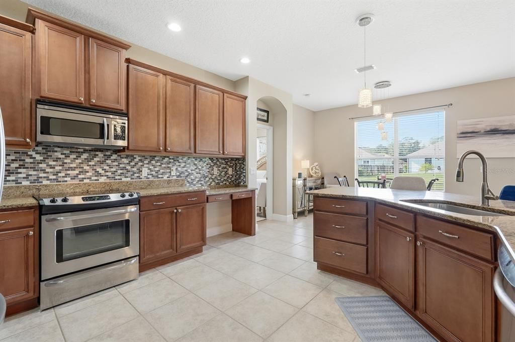 En Venta: $485,000 (5 camas, 3 baños, 3093 Pies cuadrados)