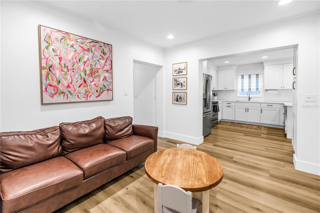 待售: $959,000 (3 贝兹, 3 浴室, 1663 平方英尺)