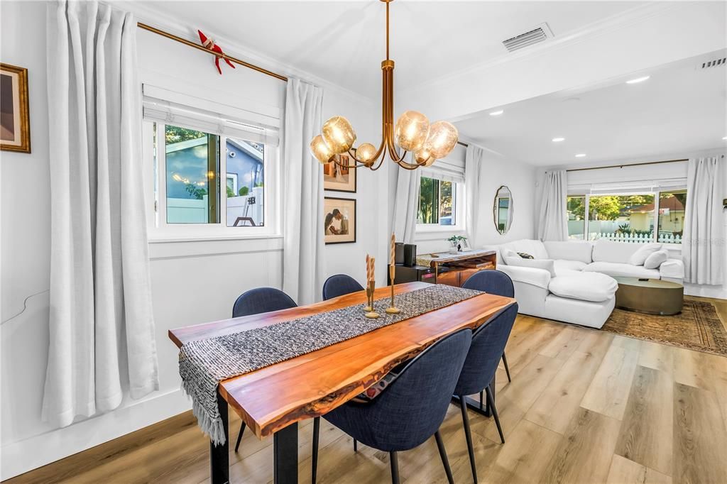 待售: $959,000 (3 贝兹, 3 浴室, 1663 平方英尺)