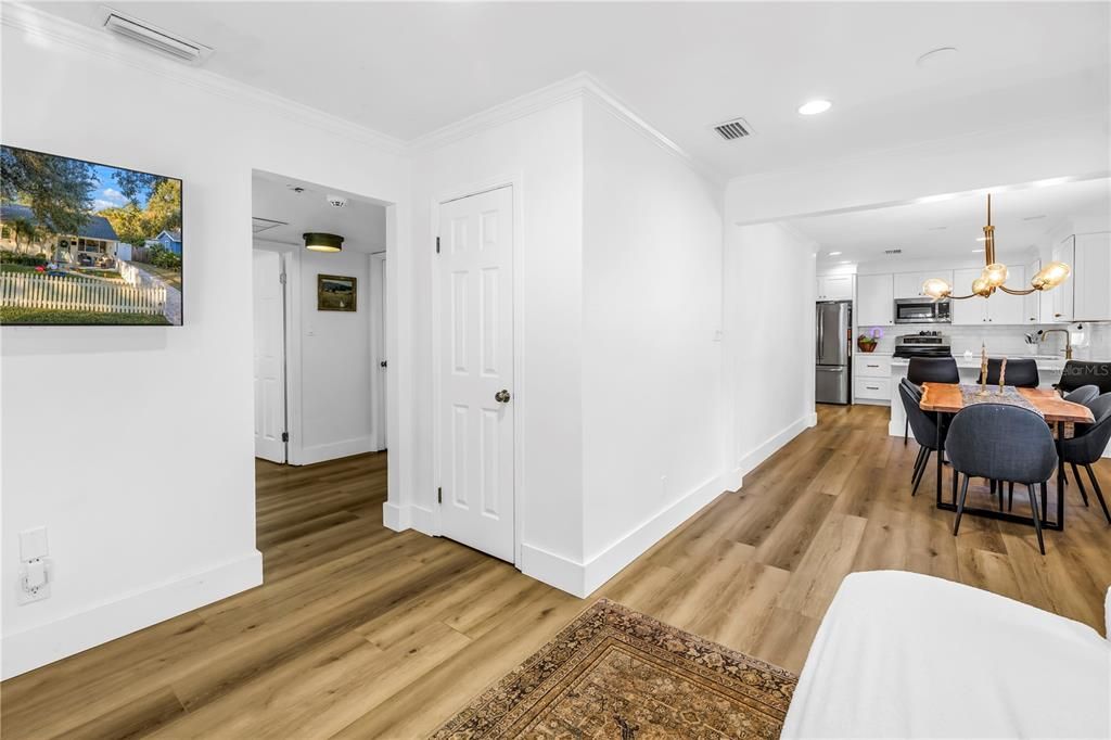 待售: $959,000 (3 贝兹, 3 浴室, 1663 平方英尺)