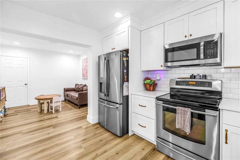 待售: $959,000 (3 贝兹, 3 浴室, 1663 平方英尺)