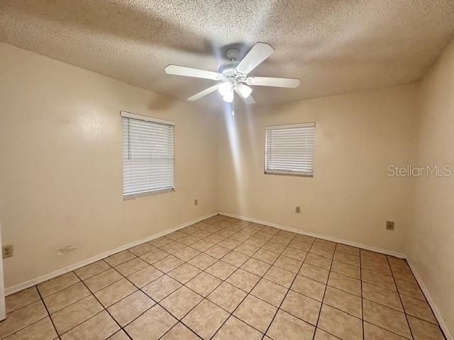 En Renta: $1,100 (2 camas, 1 baños, 912 Pies cuadrados)